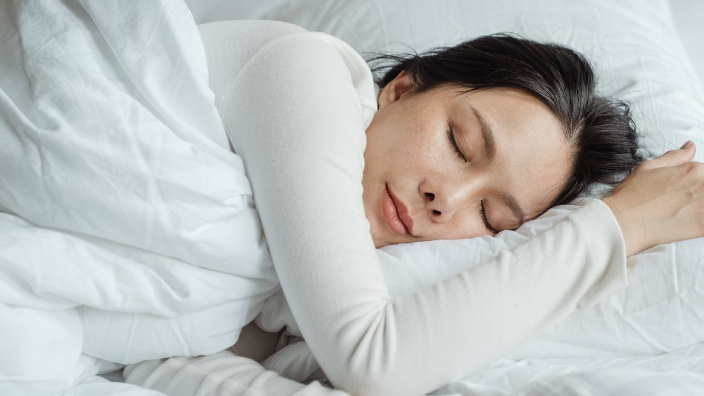 Có những nguyên nhân gì khác có thể gây ra đau đầu và mệt mỏi sau khi ngủ trưa?
