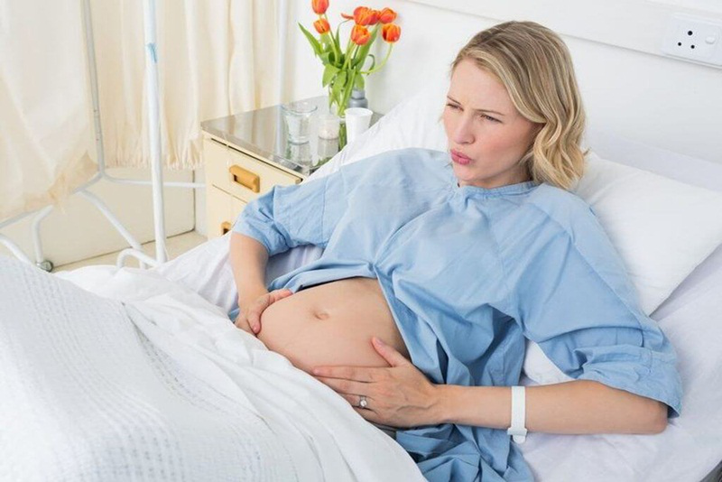 Những dấu hiệu nguy hiểm khi mang thai tháng cuối mà mẹ bầu cần lưu ý 3