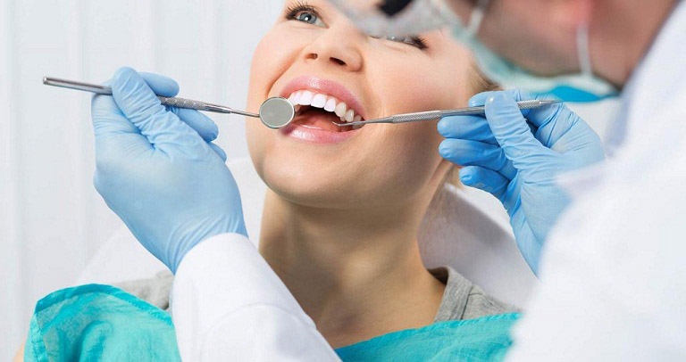 Răng vĩnh viễn mọc lệch vào trong: Nguyên nhân và dấu hiệu nhận biết 4