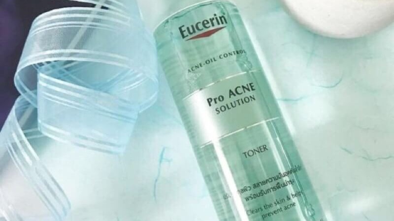 Review toner Eucerin Pro ACNE Solution có thực sự tốt?