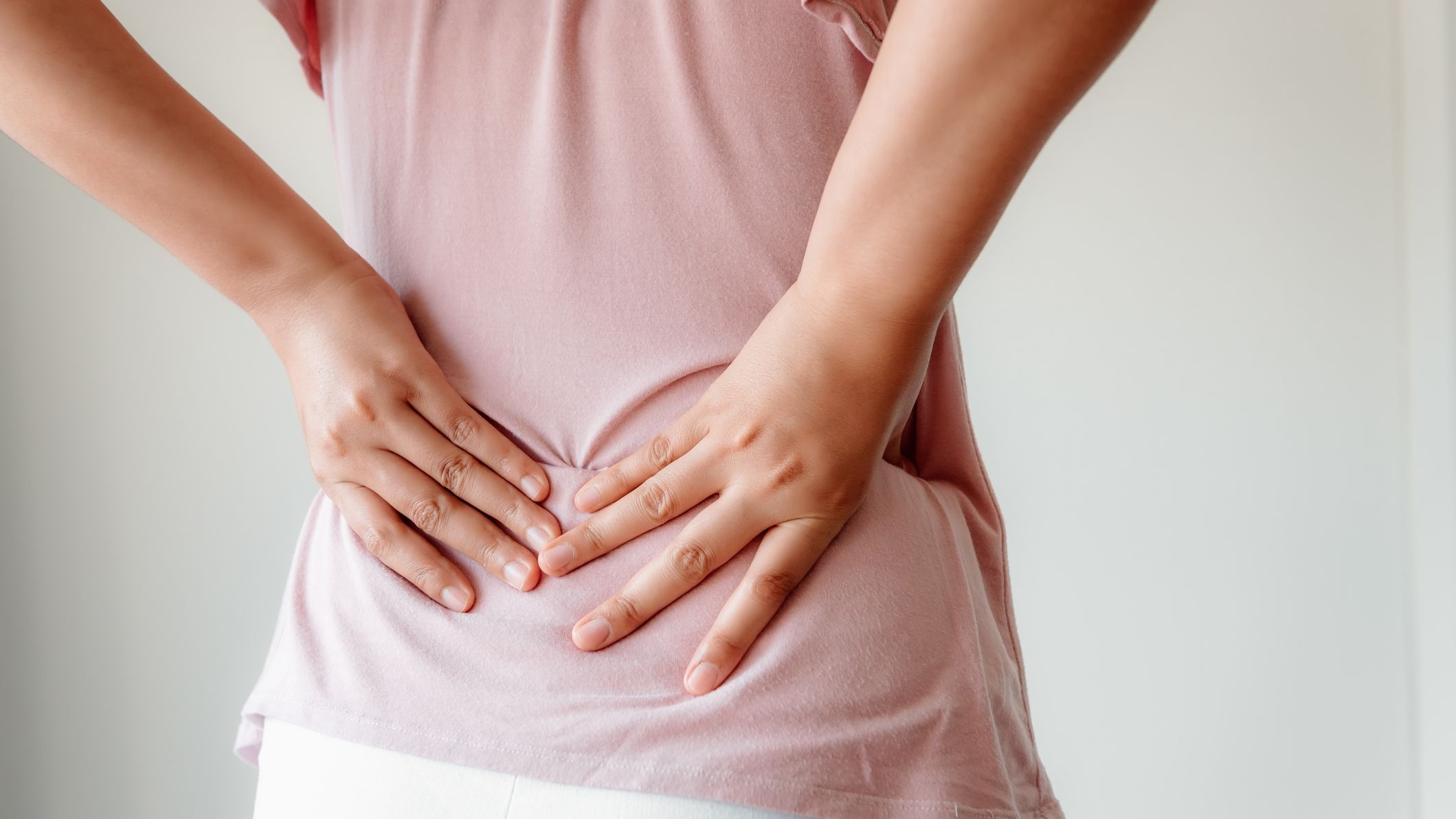 Cách giảm đau lưng sau gây tê tủy sống là gì?