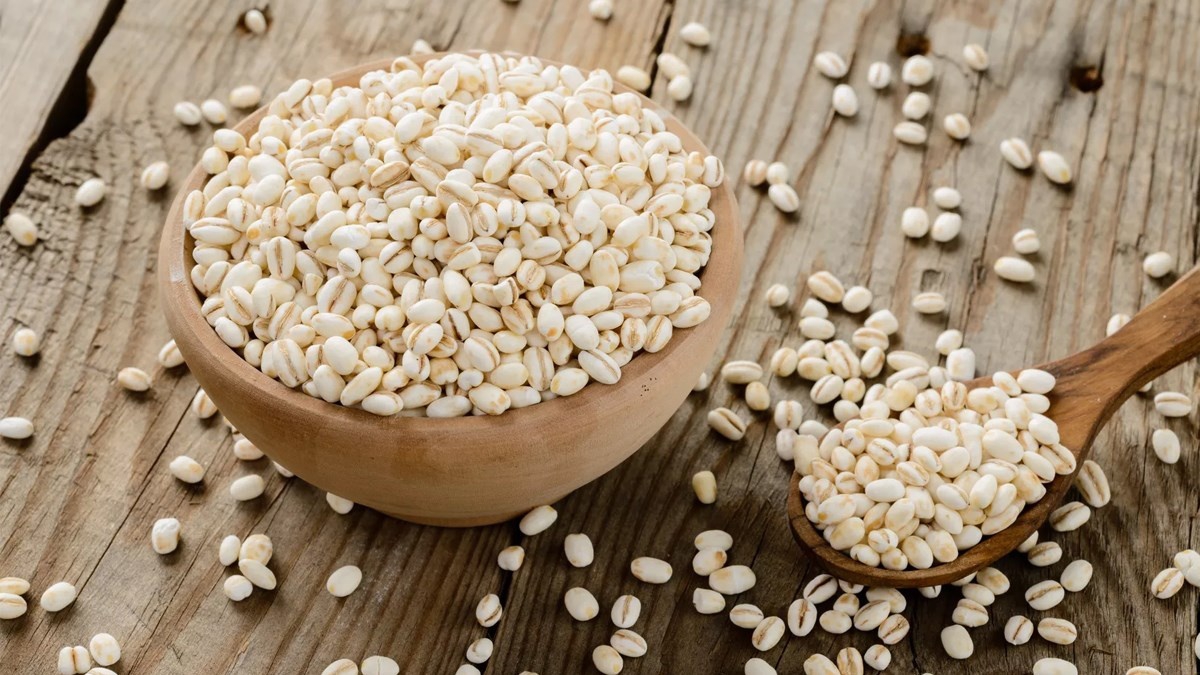 Vitamin nào có trong lúa mạch giúp tăng cường hệ miễn dịch?
