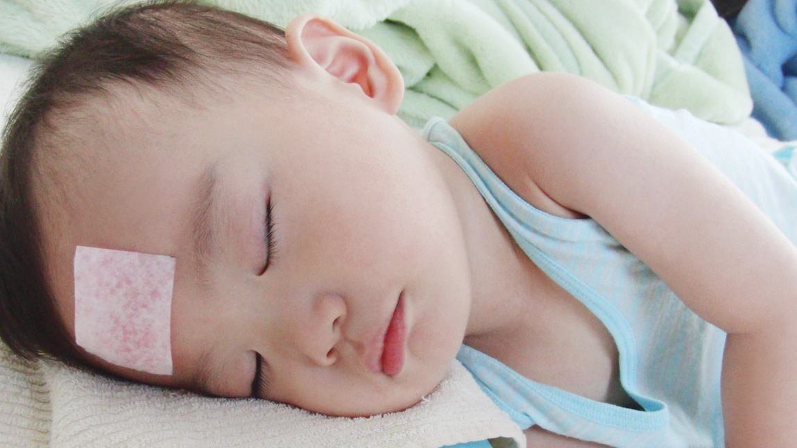 Người bị sốt mấy ngày thì xét nghiệm sốt xuất huyết?