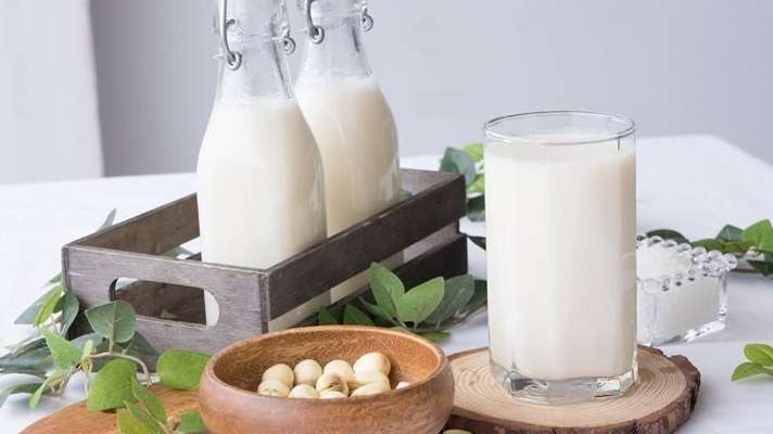 Ưu điểm dinh dưỡng sữa hạt sen bao nhiêu calo trong mỗi ly
