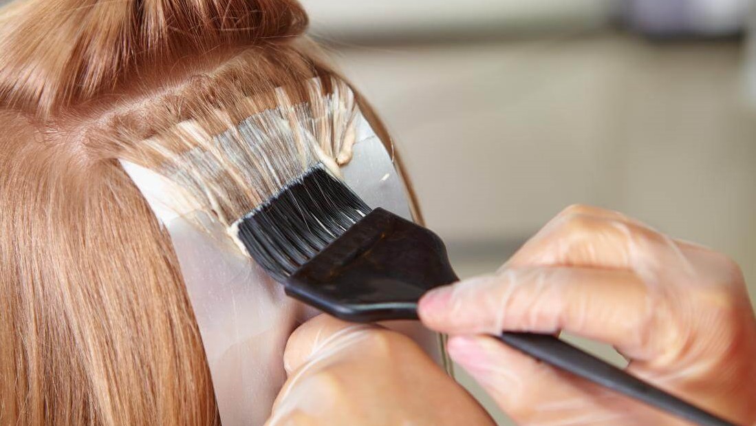Có những chất gây hại trong thuốc nhuộm tóc mà người dùng cần lưu ý?
