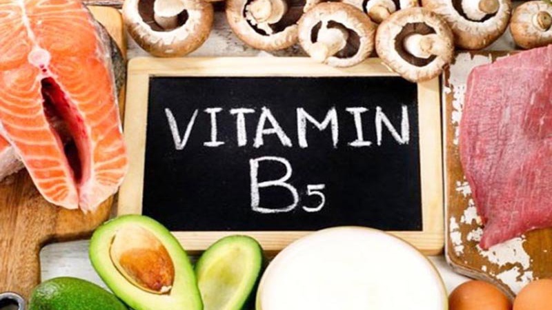 Liệu có thể bổ sung vitamin B5 qua thức ăn hay nên sử dụng thêm viên uống?
