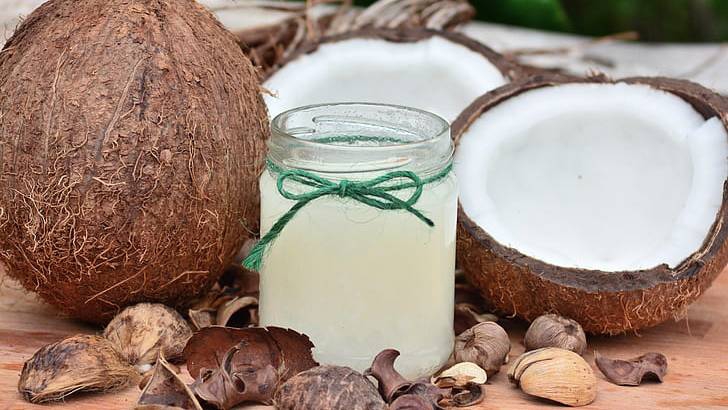 Tiêu chảy uống nước dừa được không? Một số lưu ý cần biết khi uống nước dừa 4