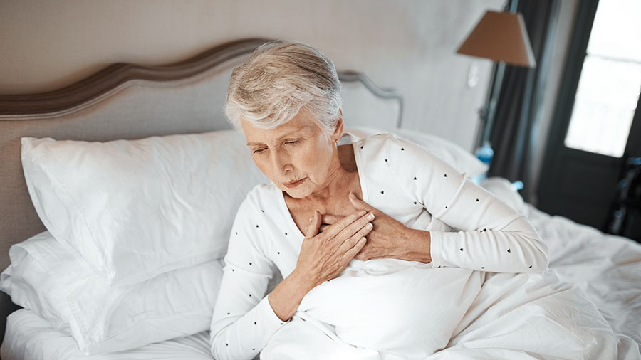 Điều gì gây ra tình trạng tim đập nhanh khi ngủ?
