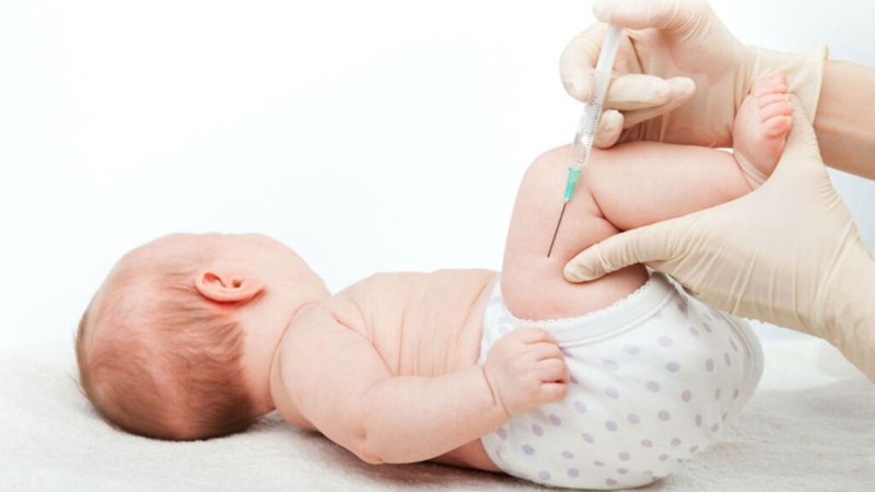 Trẻ em tiêm phòng mũi bại liệt có bị sốt không? 3