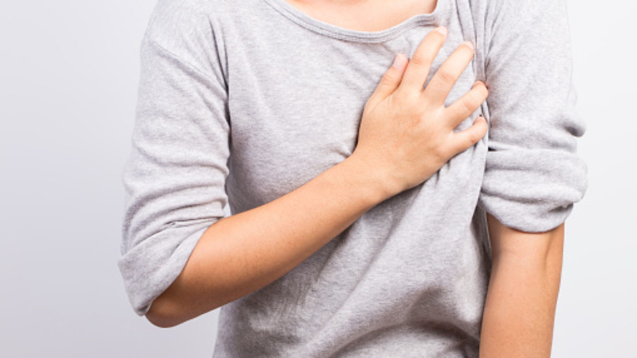 U vú lành tính là gì? Các cách nhận biết u vú lành tính mà chị em cần biết