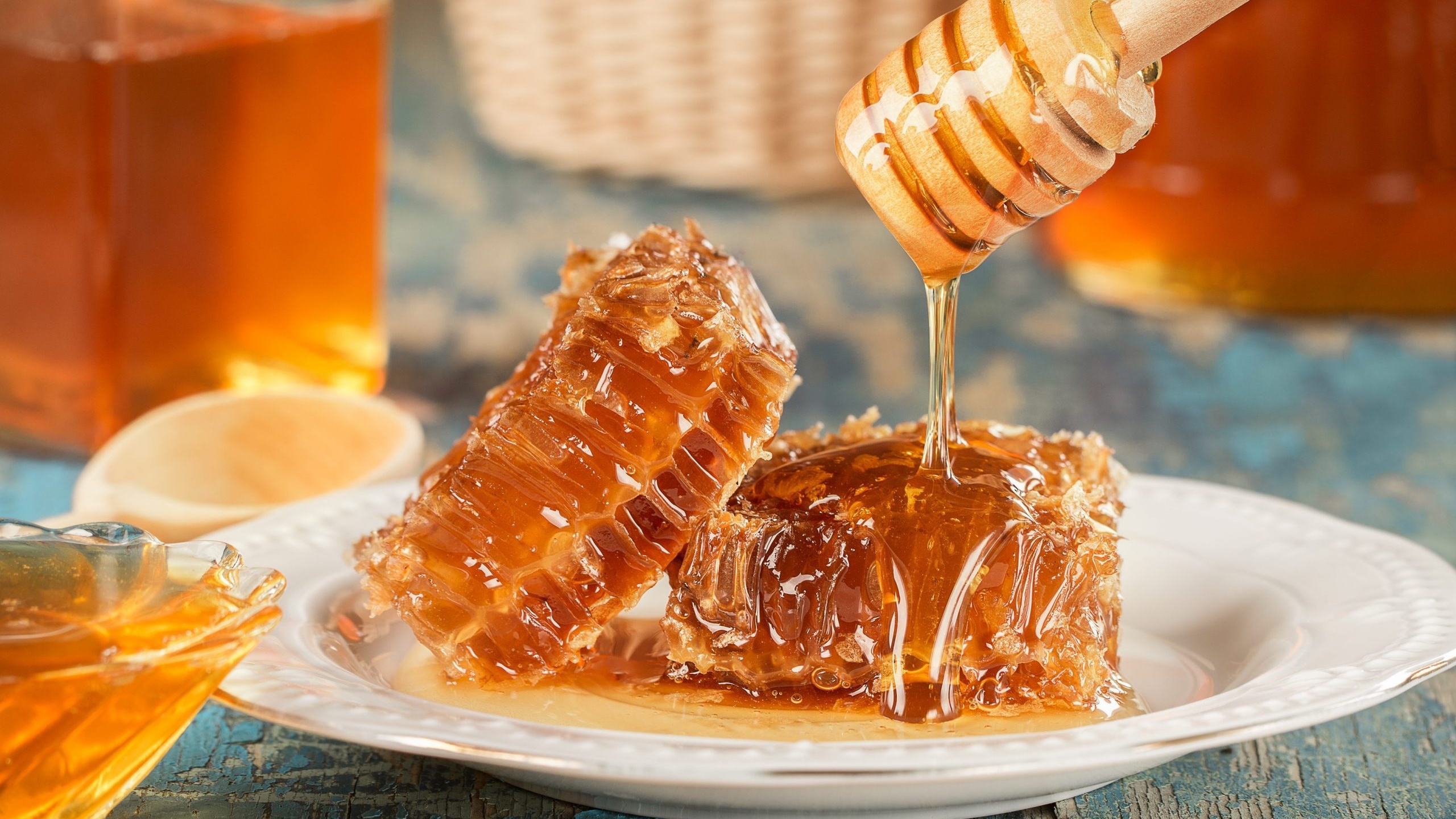 Mật ong có thể được dùng làm chất tạo ngọt thay thế đường cho bệnh nhân tiểu đường không?
