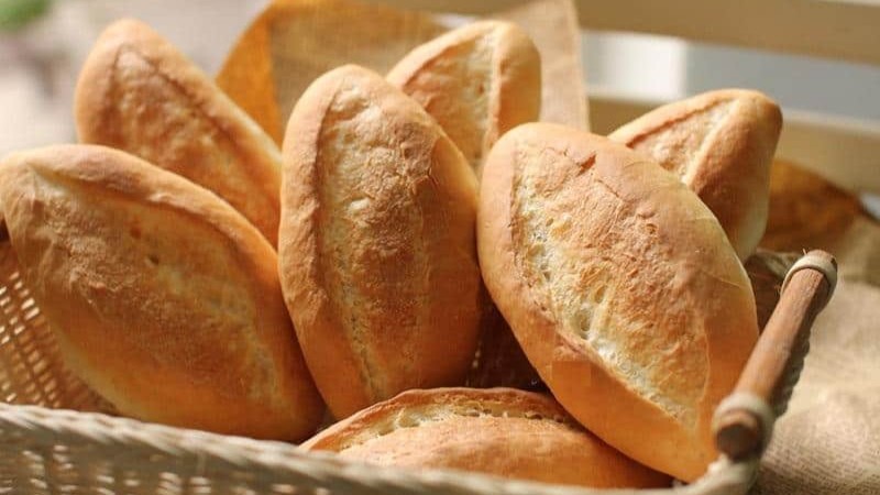 1 ổ bánh mì không bao nhiêu calo phụ thuộc vào lượng nguyên liệu và cách làm
