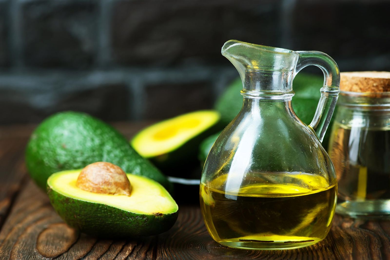 Avocado oil là gì? Công dụng của avocado oil trong mỹ phẩm 4