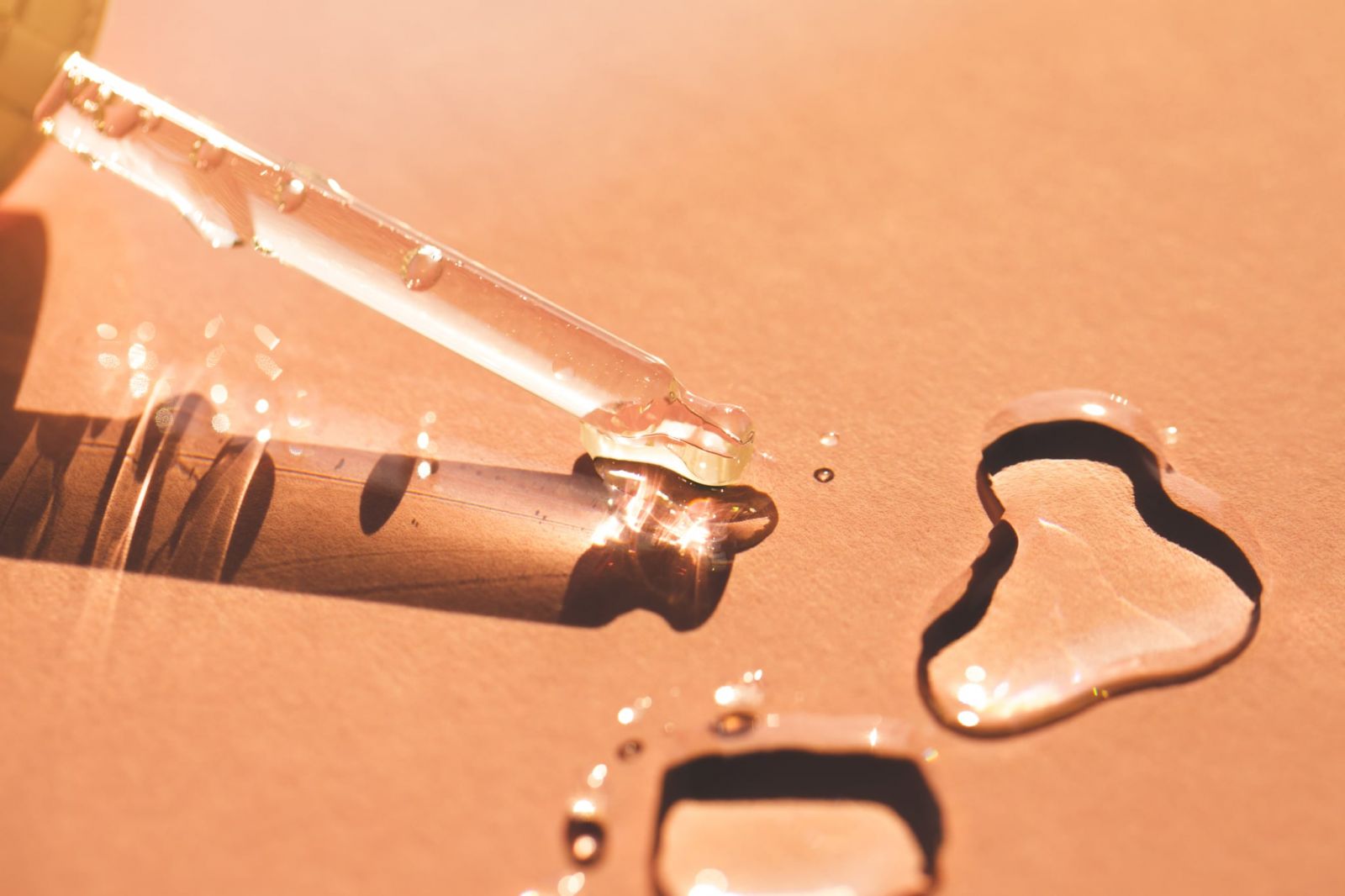 Beta Hydroxy Acid là gì? Công dụng của Beta Hydroxy Acid trong mỹ phẩm.1