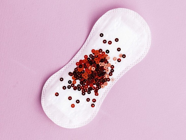 Đẻ thường bao lâu có kinh lại 01