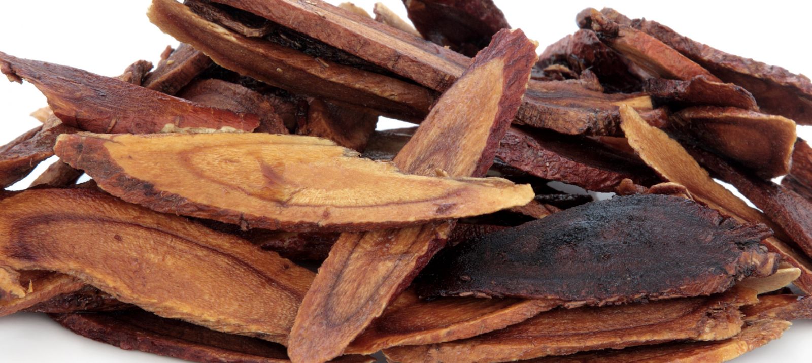 Dipotassium Glycyrrhizate là gì? Công dụng của Dipotassium Glycyrrhizate trong mỹ phẩm