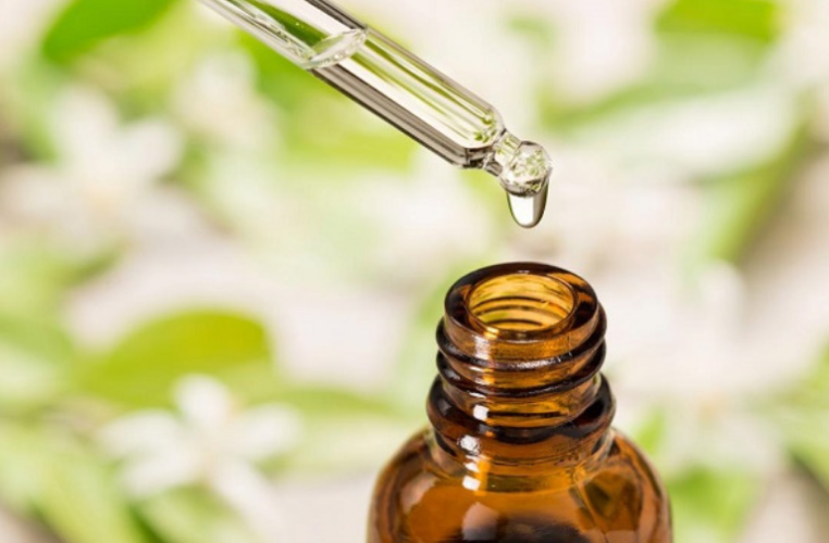 Melaleuca Alternifolia là gì? Công dụng của Melaleuca Alternifolia đối với làn da 2