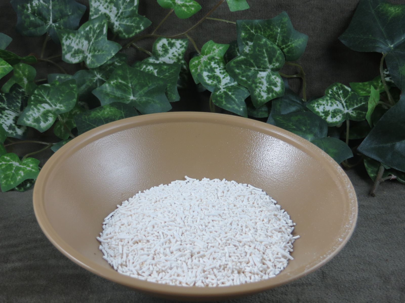 Potassium Sorbate là gì? Công dụng của Potassium Sorbate trong mỹ phẩm.2