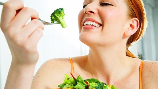 an-rau-gi-tot-cho-ba-bau-nhung-loai-rau-ban-nen-biet 2