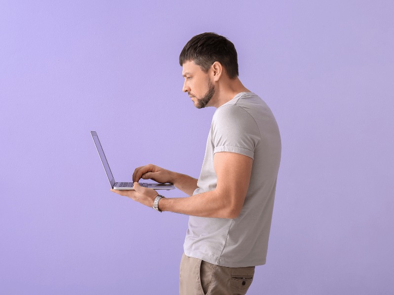 bai-tap-glute-ham-raise-phat-trien-co-dui-sau 2.jpg