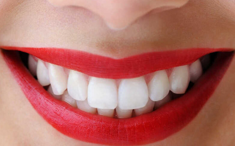 Bỏ túi 3 loại kem đánh răng trắng răng được ưa chuộng 1