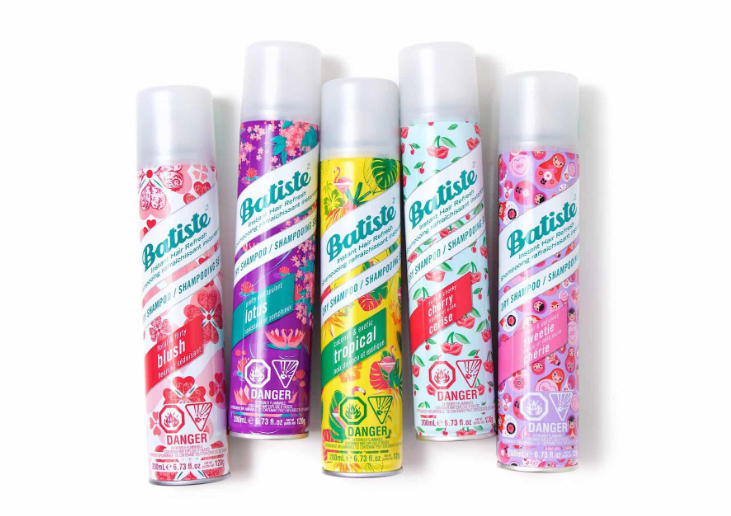 Cách sử dụng dầu gội khô Batiste để tóc mượt, bồng bềnh 1
