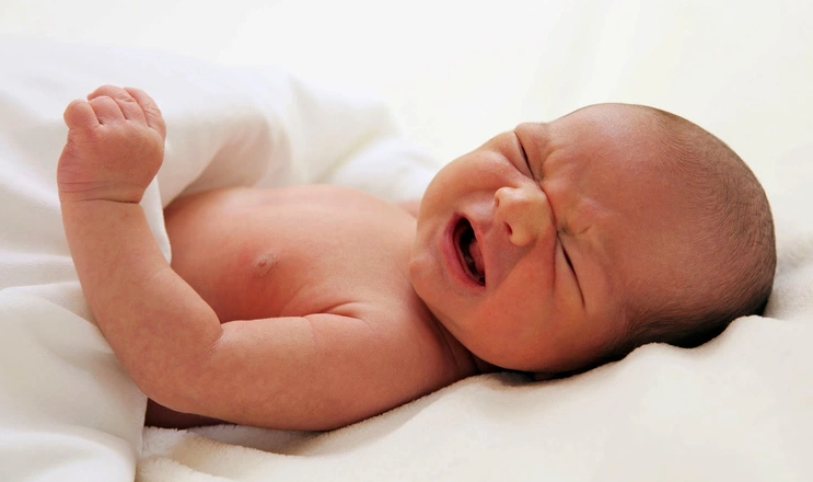 Có nên để trẻ khóc tự ngủ? Làm sao tập cho bé tự ngủ an toàn? 3