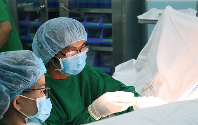 Đi ngoài ra máu và chất nhầy là bệnh gì? Cần điều trị ra sao? 3