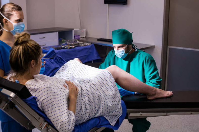 Dịch túi cùng là gì ? Nguyên nhân túi cùng có dịch và ý nghĩa của việc chẩn đoán 4