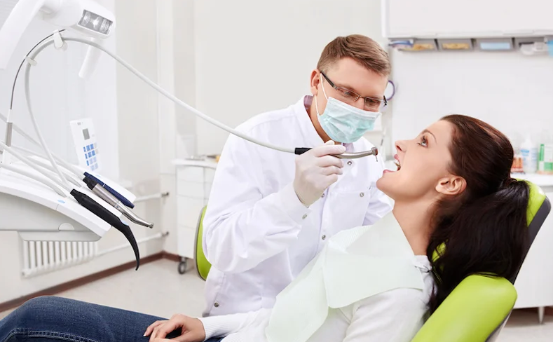 Nhổ răng lộ xương hàm do đâu? Những biến chứng có thể gặp phải khi nhổ răng 3