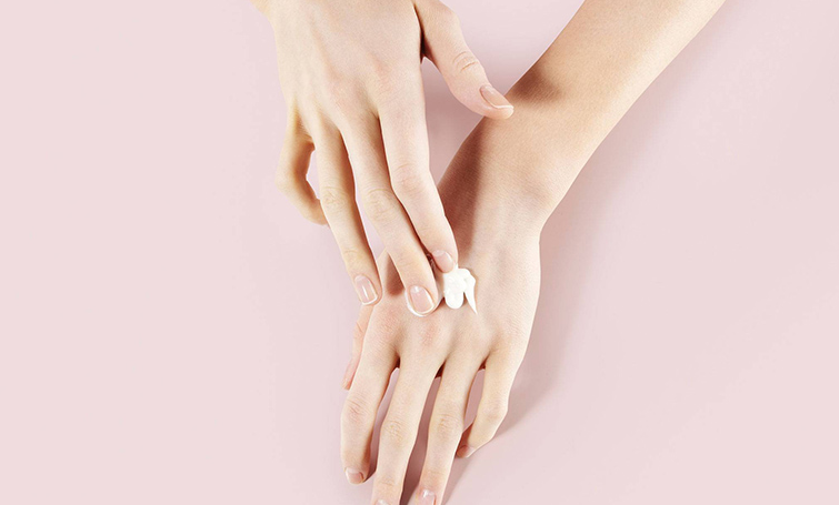 Phân biệt zona thần kinh và viêm da tiếp xúc 3