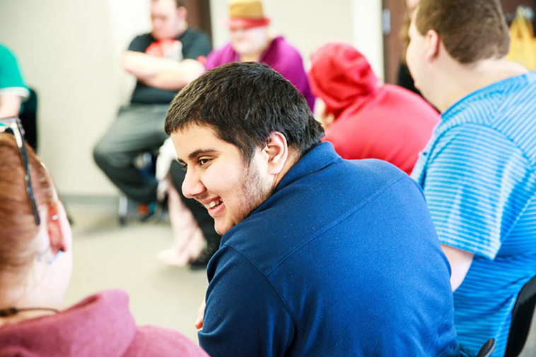 Tự kỷ hướng ngoại: Dấu hiệu nhận biết và cách điều trị 1