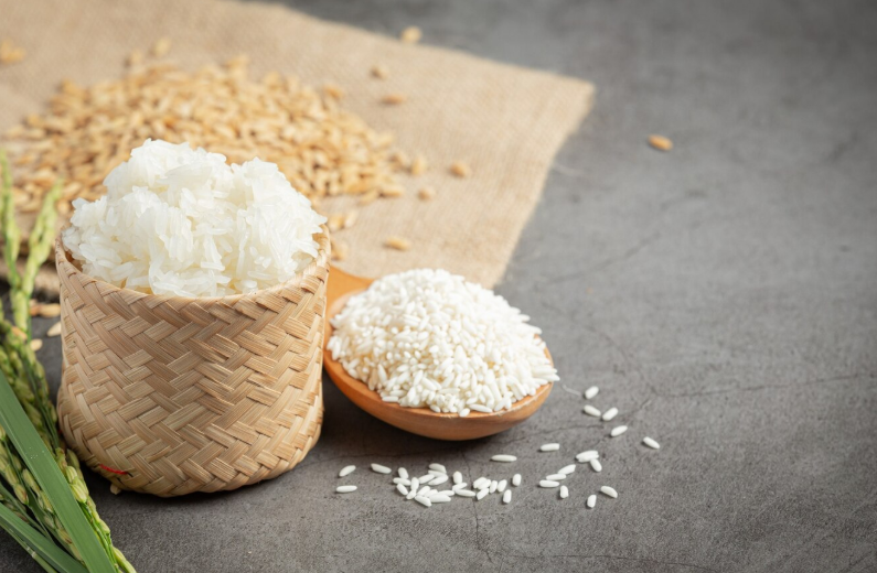 Bánh tét bao nhiêu calo và ăn thế nào để không lo mập? 1