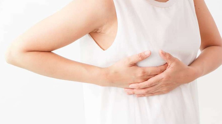 bao-lau-sua-ve-1-lan-huong-dan-ve-sinh-bau-vu-cho-me-sau-sinh 4.jpg