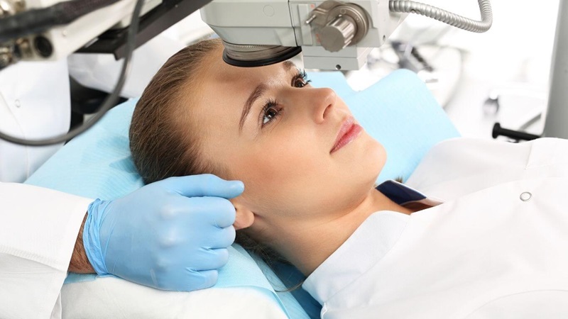 Bao nhiêu tuổi thì được mổ mắt cận? Những điều cần lưu ý khi can thiệp 3