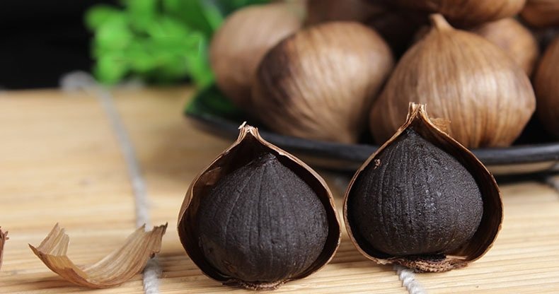 Bệnh gút có ăn được tỏi không? Bệnh gút không nên ăn gì?2