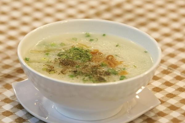 benh-thuy-dau-nen-an-gi 2.jpg