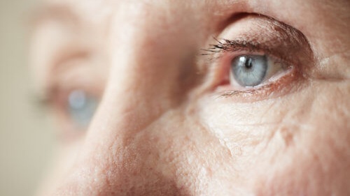 bien-chung-mach-mau-nho-do-tieu-duong-co-nguy-hiem-khong 2