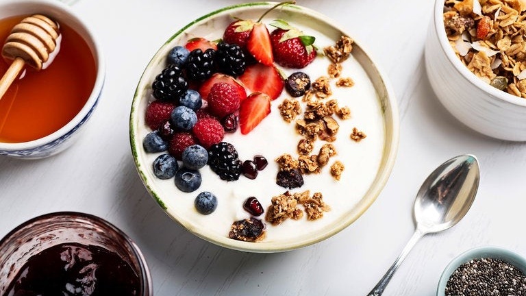 bua-sang-nen-an-gi-tot-cho-da-day-nhung-mon-an-lanh-manh-khi-khoi-dau-mot-ngay-moi 3