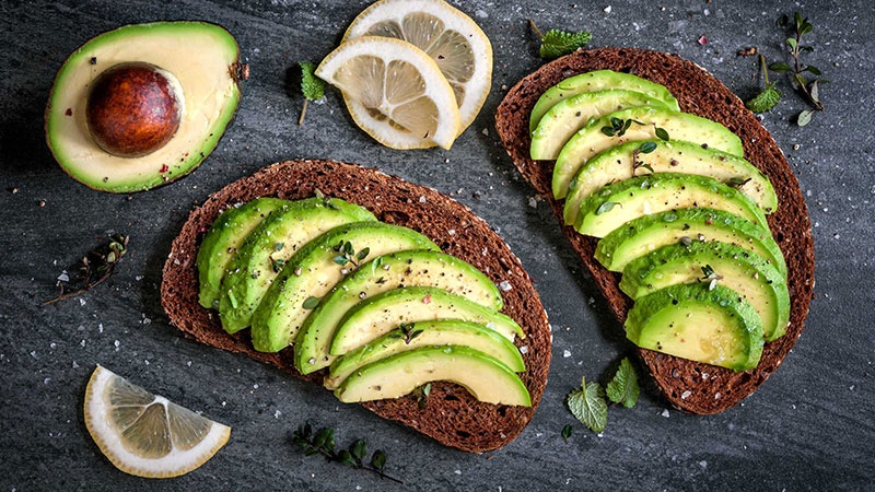 bua-sang-nen-an-gi-tot-cho-da-day-nhung-mon-an-lanh-manh-khi-khoi-dau-mot-ngay-moi 4