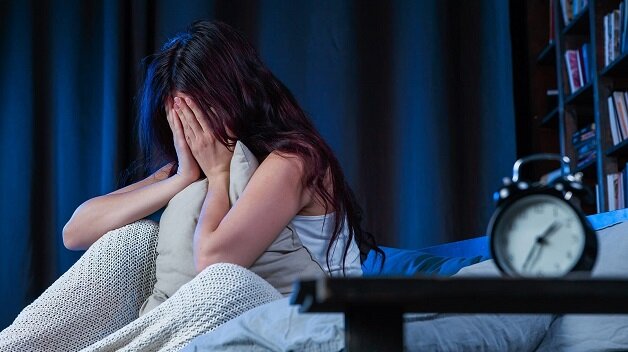 buon-ngu-qua-muc-vao-ban-ngay-nguyen-nhan-la-do-dau 2.jpg