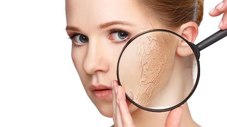 Các bước skincare cho da khô chị em nhất định phải biết 3