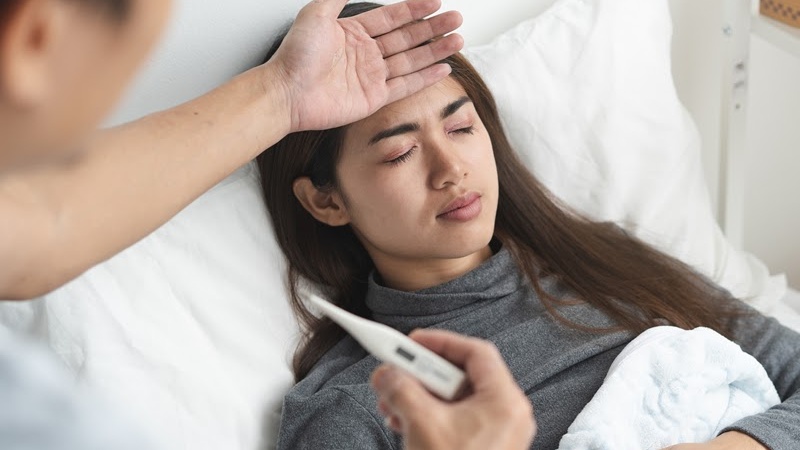 Các dấu hiệu bệnh sốt xuất huyết có thể gặp 2