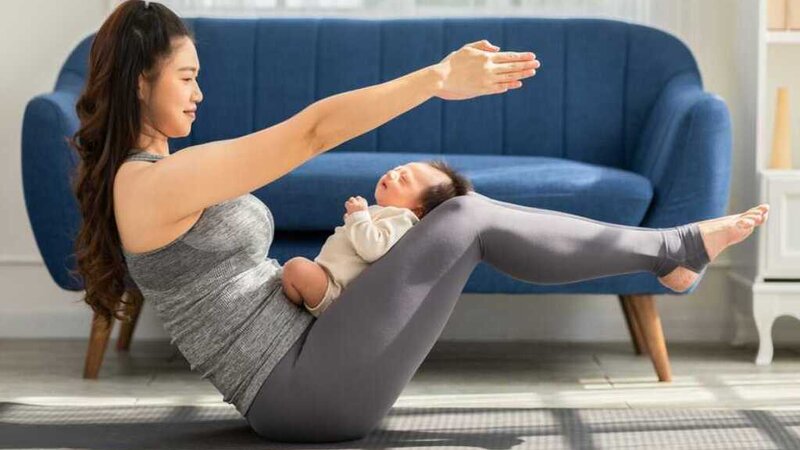 cach-giam-dau-lung-sau-sinh-thuong-ma-cac-me-nen-biet 4.jpg