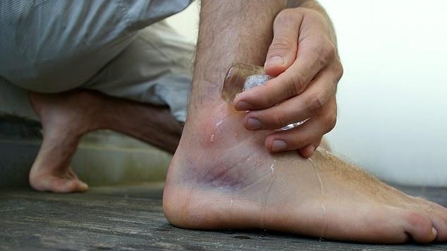 cách giảm sưng khi bị va đập hiệu quả và nhanh chóng 4