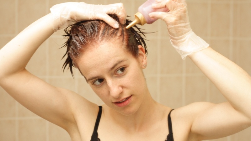 Cách phục hồi da đầu sau khi tẩy tóc đơn giản, dễ thực hiện 2