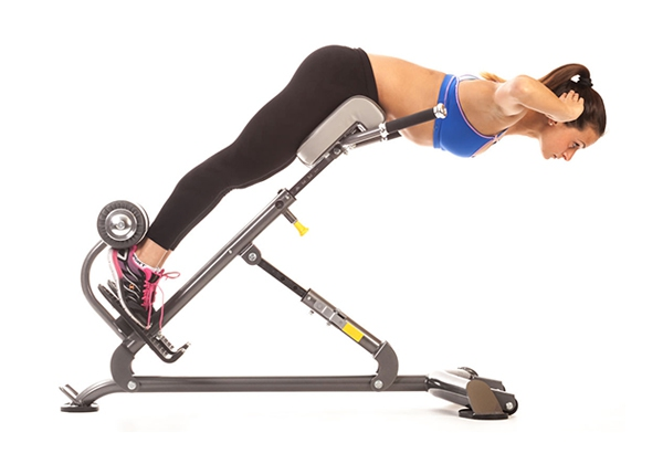 Cách tập Hyperextensions - bài tập cho lưng dưới hiệu quả