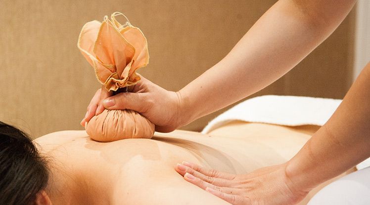 Cách trị gai cột sống lưng tại nhà đơn giản, dễ thực hiện 2