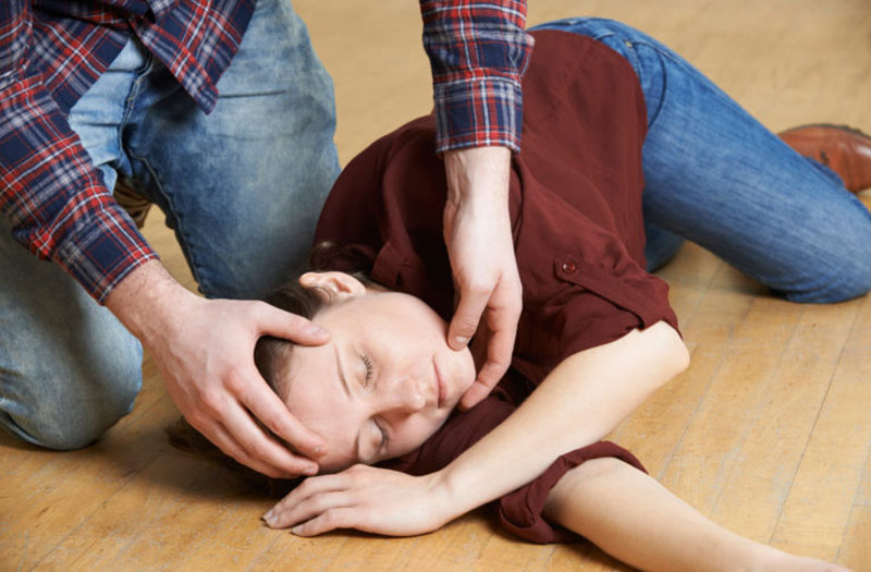 Cách xử trí sủi bọt mép khi động kinh hiệu quả 1