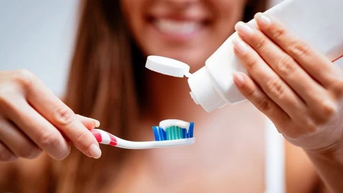 Chọn kem đánh răng trị vôi răng như thế nào? 3